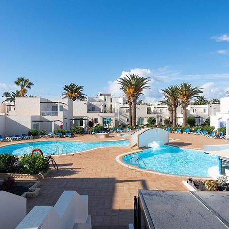 Homeforguest Apartamento Con Terraza Y Piscina En Corralejo Esterno foto