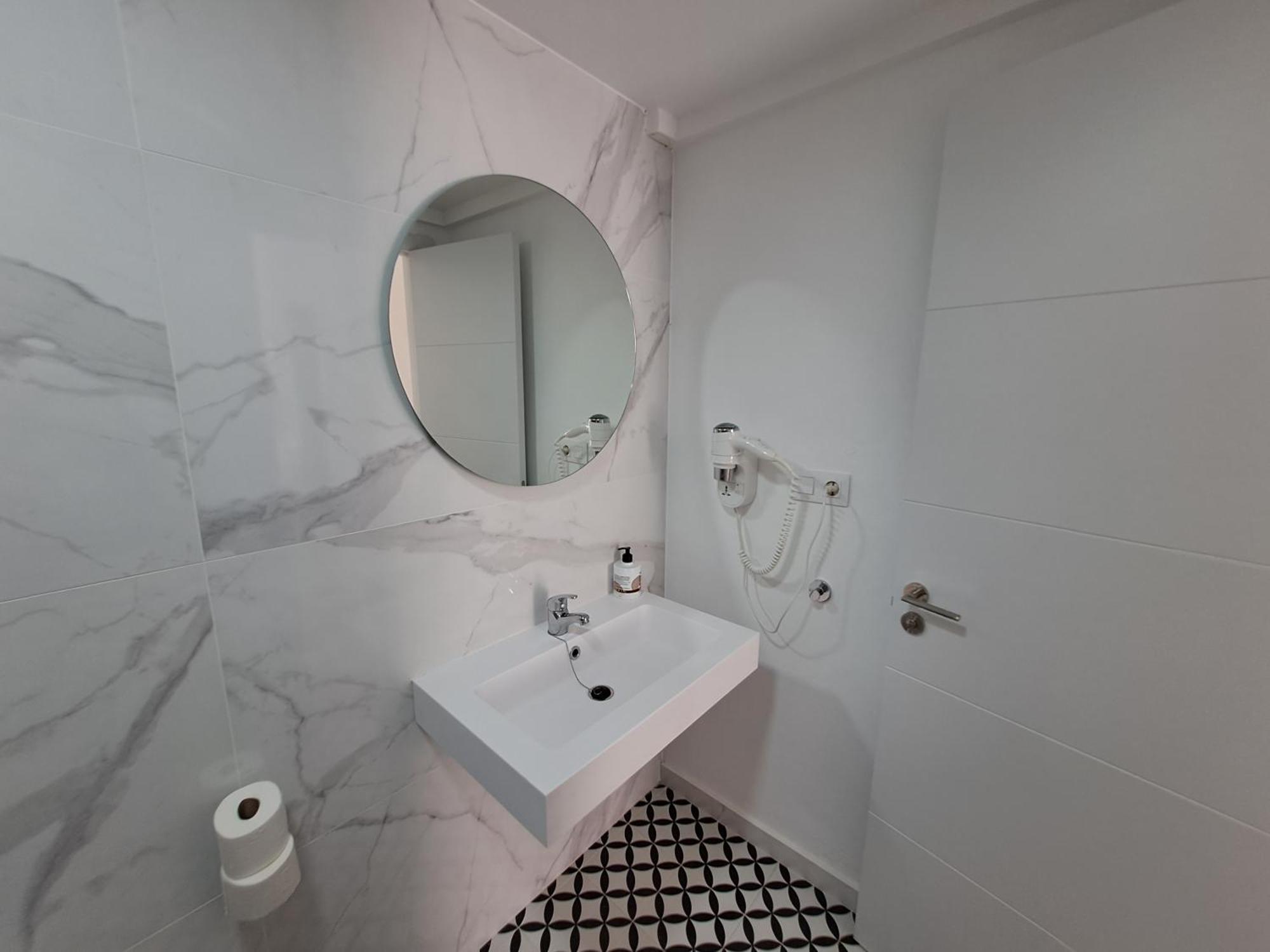 Homeforguest Apartamento Con Terraza Y Piscina En Corralejo Esterno foto