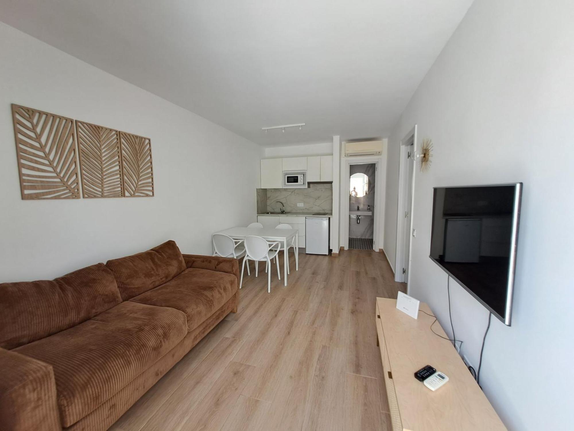 Homeforguest Apartamento Con Terraza Y Piscina En Corralejo Esterno foto